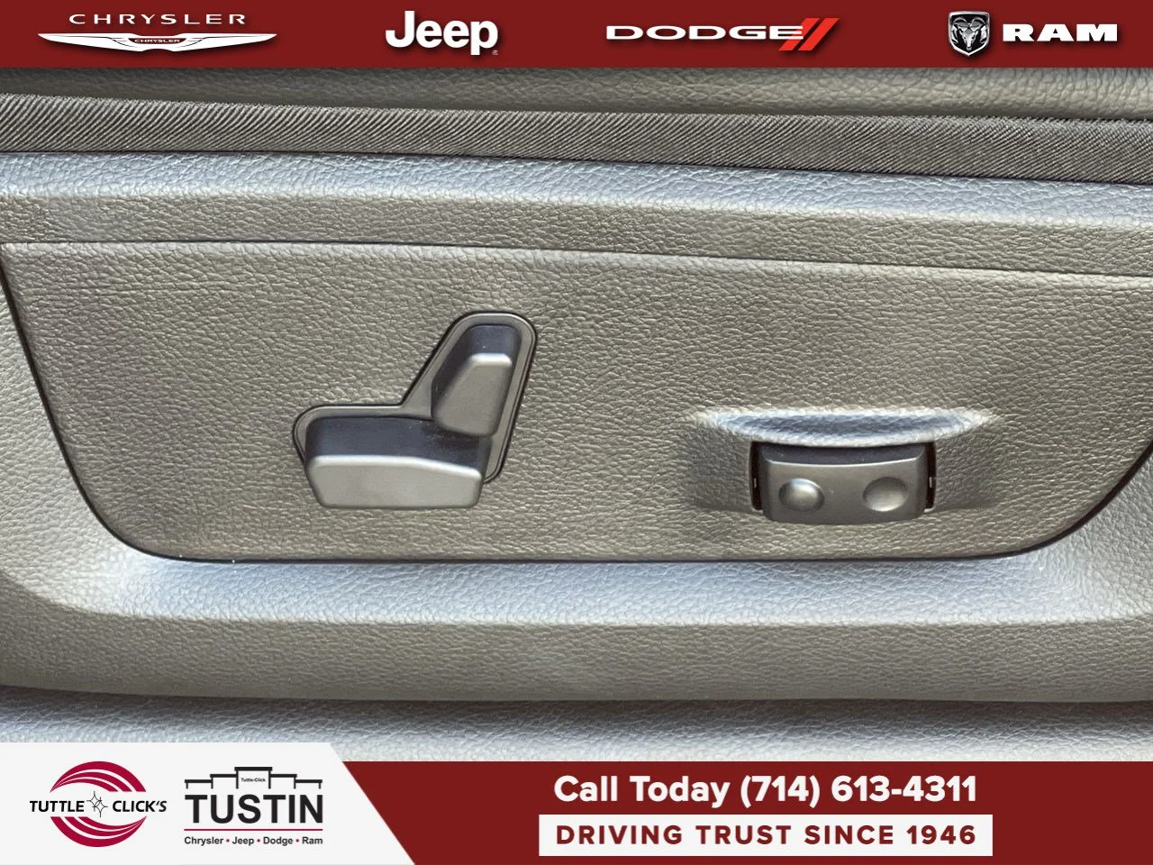 New 2027 Ceramic Gray Clear-Coat Exterior Paint RAM Laramie image 28