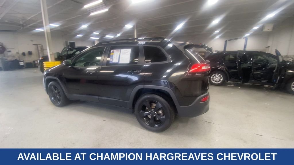 Used 2016 Brilliant Black Crystal Pearlcoat Jeep Limited image 8