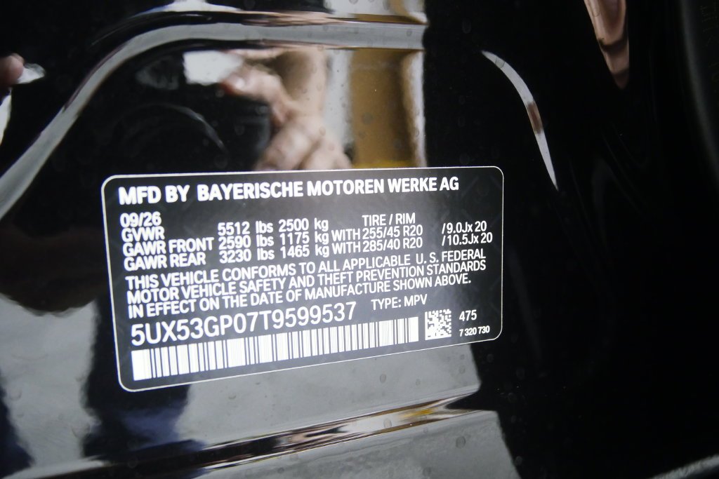 New 2026 Black Sapphire Metallic BMW 30 xDrive image 24