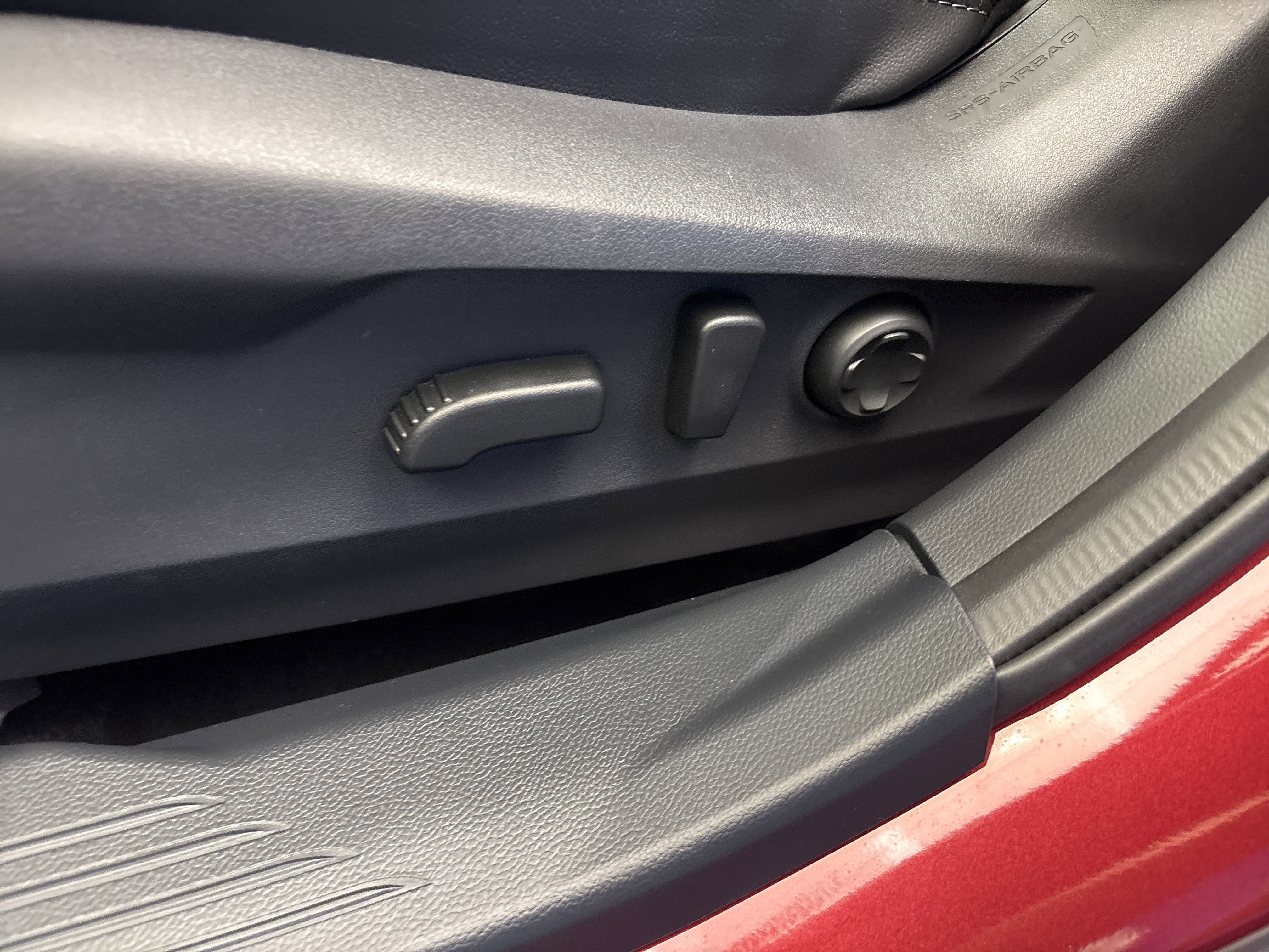 Used 2025 Crimson Red Pearl Subaru Limited image 13