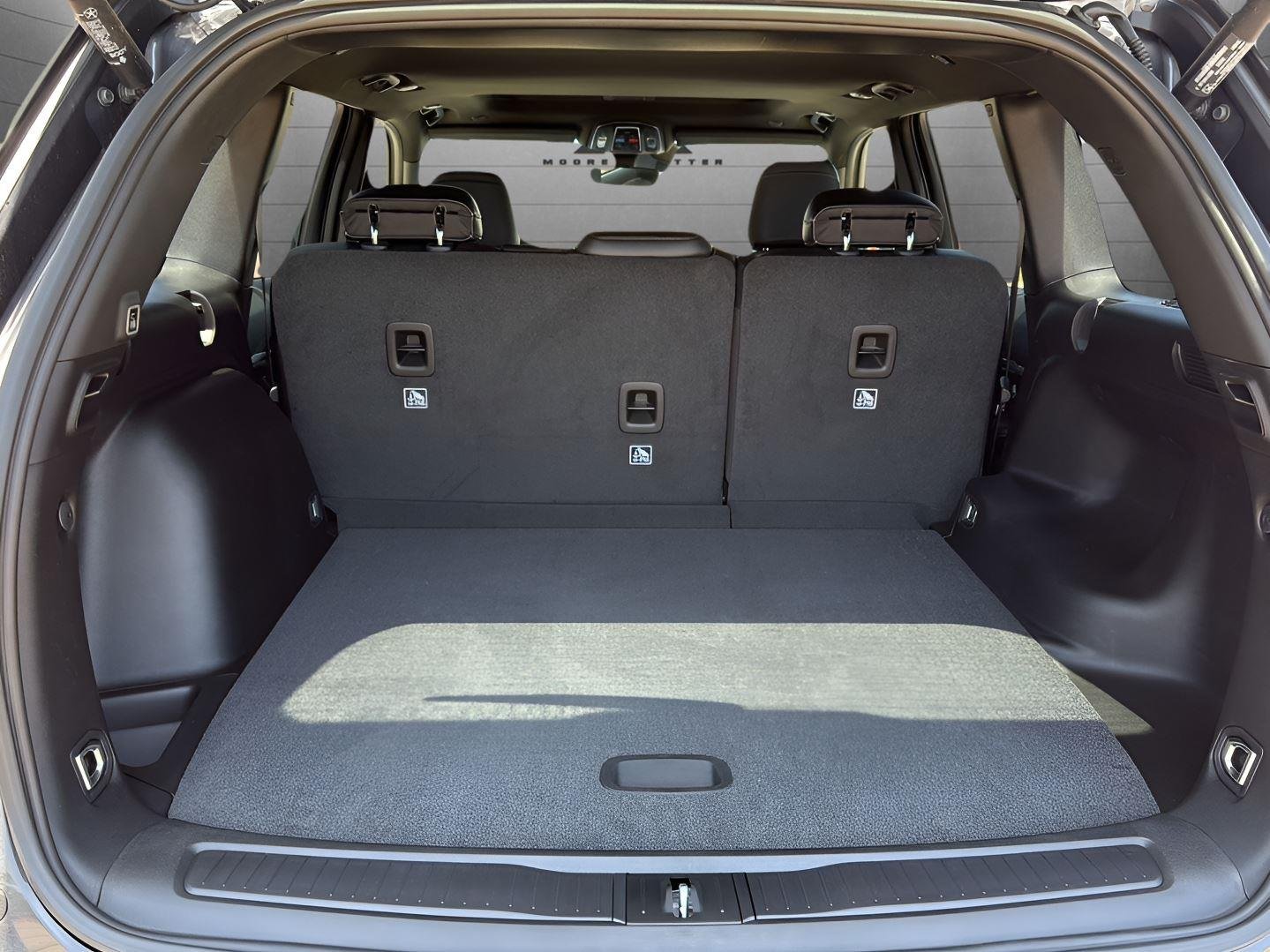 New 2026 Baltic Gray Metallic Clearcoat Jeep Laredo Altitude image 29
