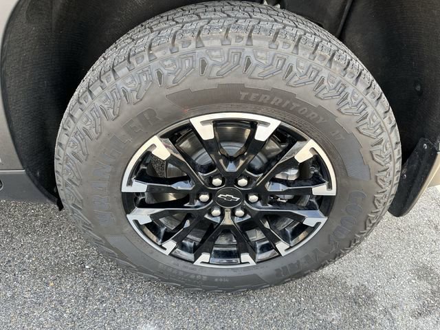 2026 Chevrolet Traverse Z71 Black at Solomon Chevrolet