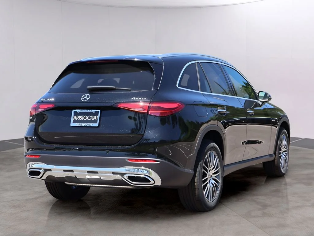 New 2026 Black Mercedes-Benz GLC 300 image 47
