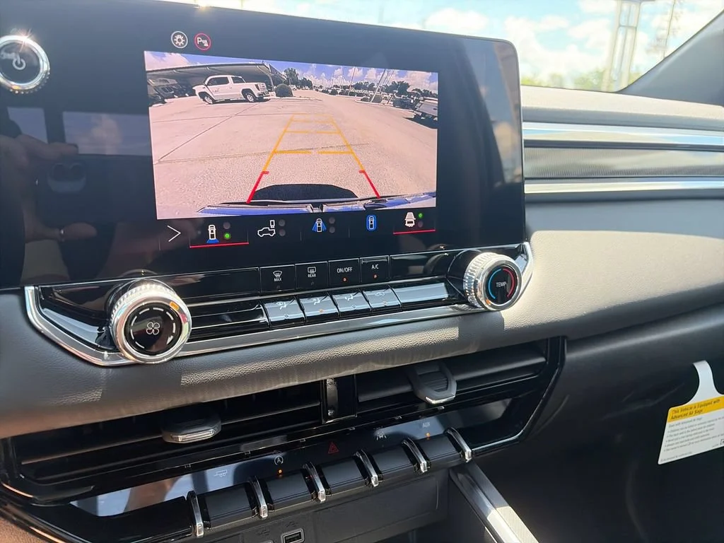 New 2026 Summit White GMC Elevation image 23