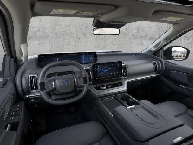 New 2026 Star White Metallic Tri-Coat Ford Platinum image 22