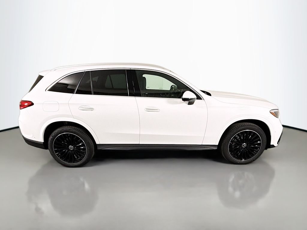 New 2026 Polar White Mercedes-Benz GLC 300 image 8