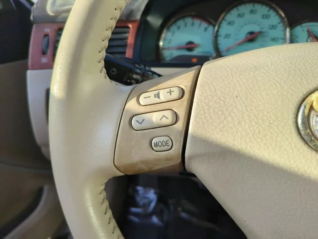 Used 2006  Toyota SLE image 27