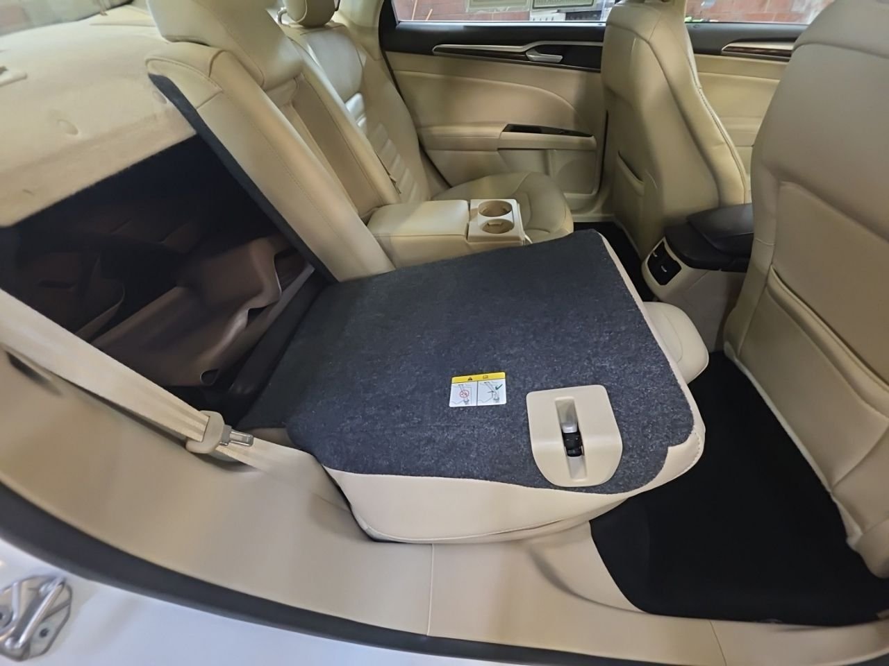 Used 2016 White Ford SE image 16
