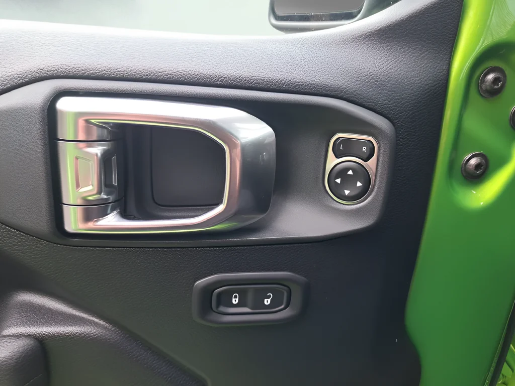 New 2025 Mojito Exterior Paint Jeep Sport S image 32