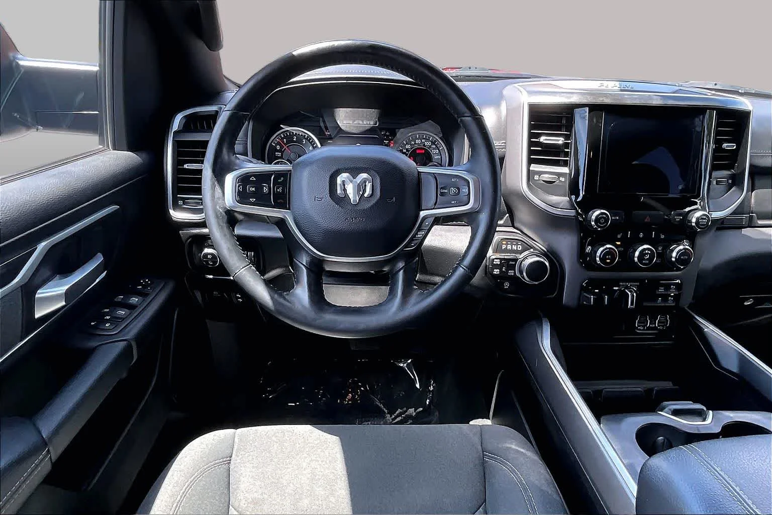 Used 2022 Diamond Black Crystal Pearlcoat Ram Big Horn image 6