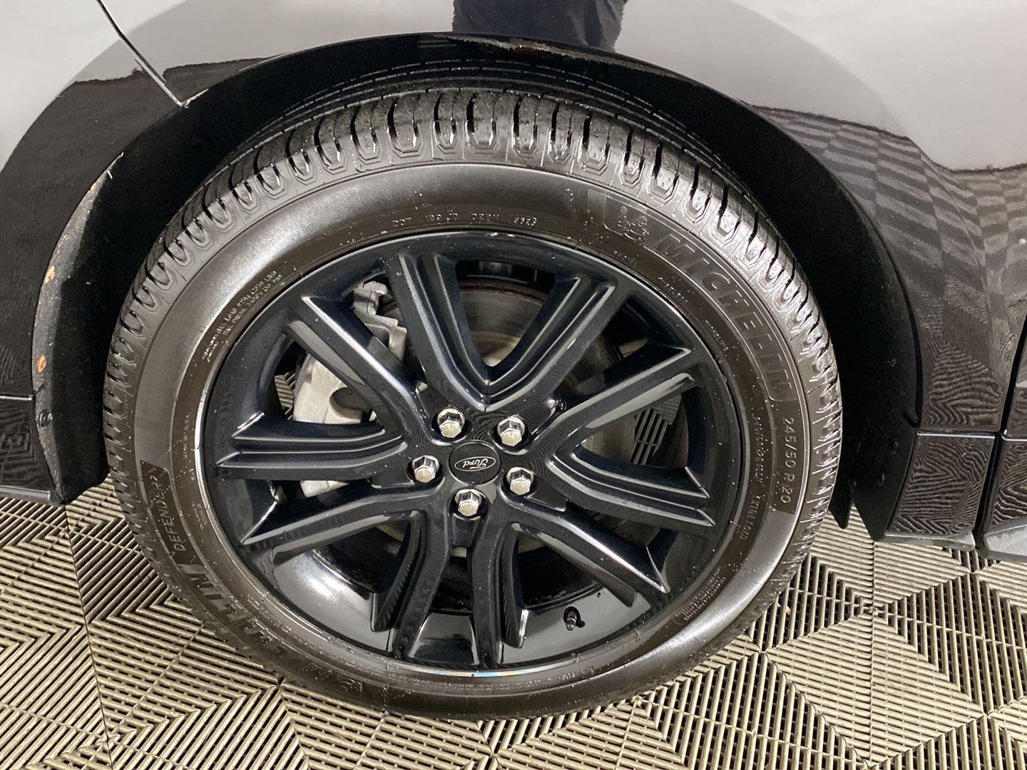 Used 2024 Black Metallic Ford ST Line image 18