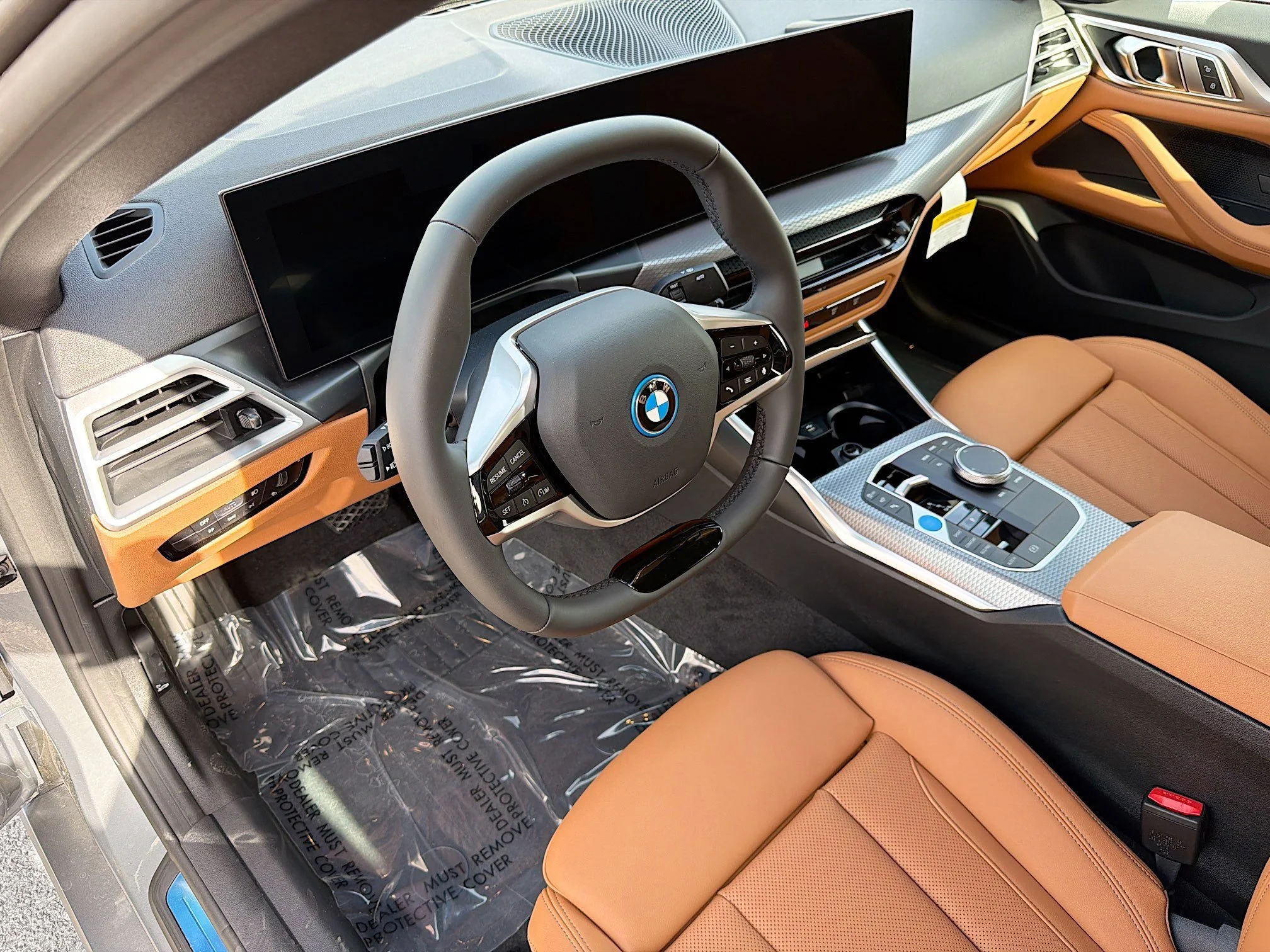 New 2026 Skyscraper Grey Metallic BMW eDrive40 image 25