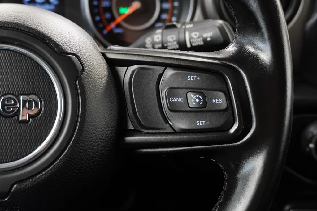 Certified Used 2020 Black Jeep Sport S image 34