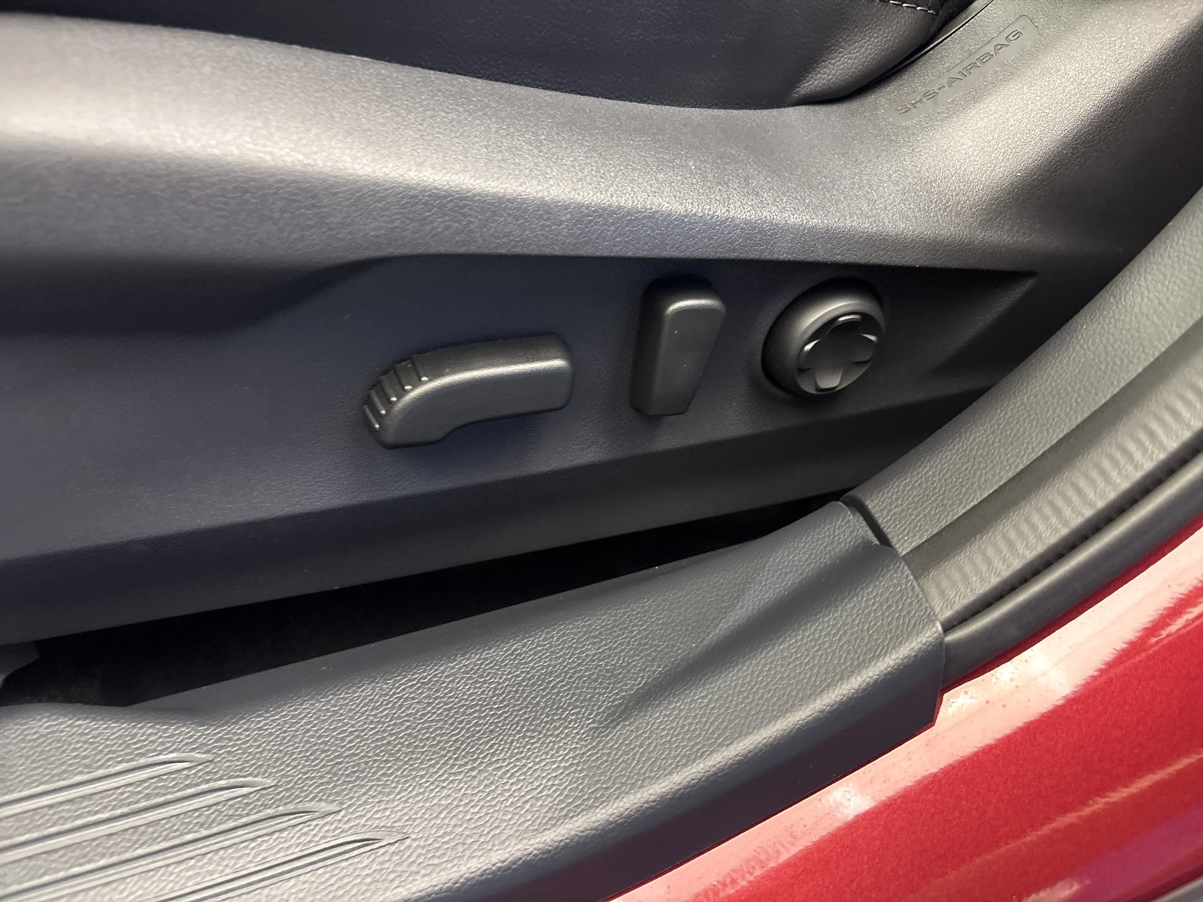 Used 2025 Crimson Red Pearl Subaru Limited image 13