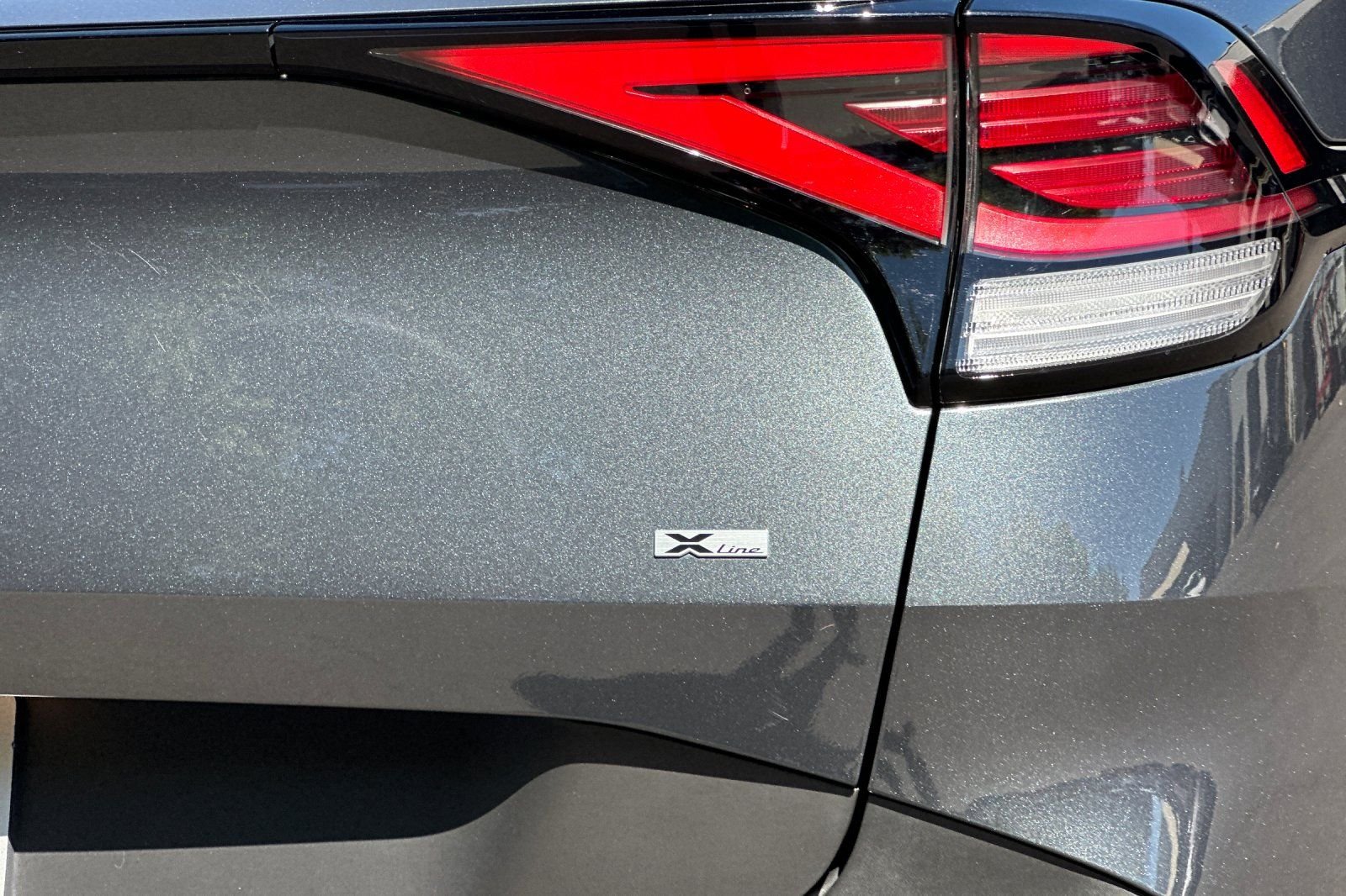 Certified Used 2025 Gray Kia X-Line Prestige image 37