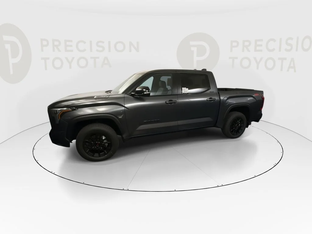 2026 Toyota Tundra Limited - Photo 9