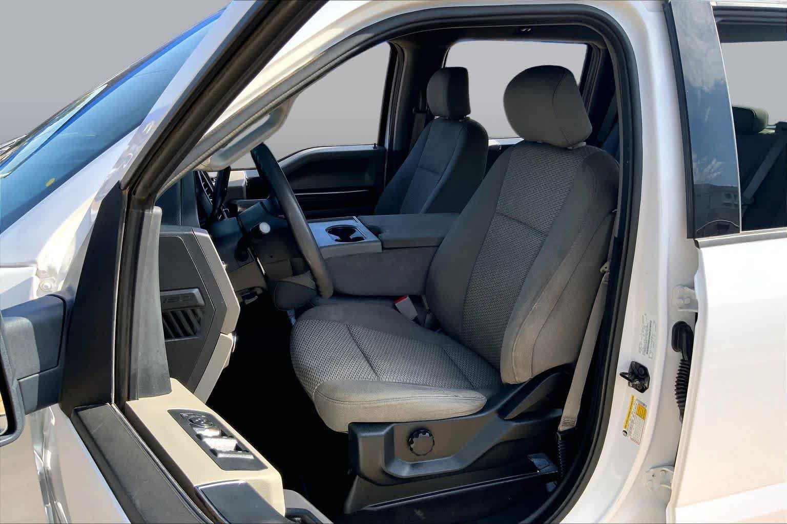 Pre-Owned 2019 Ford F-150 XLT