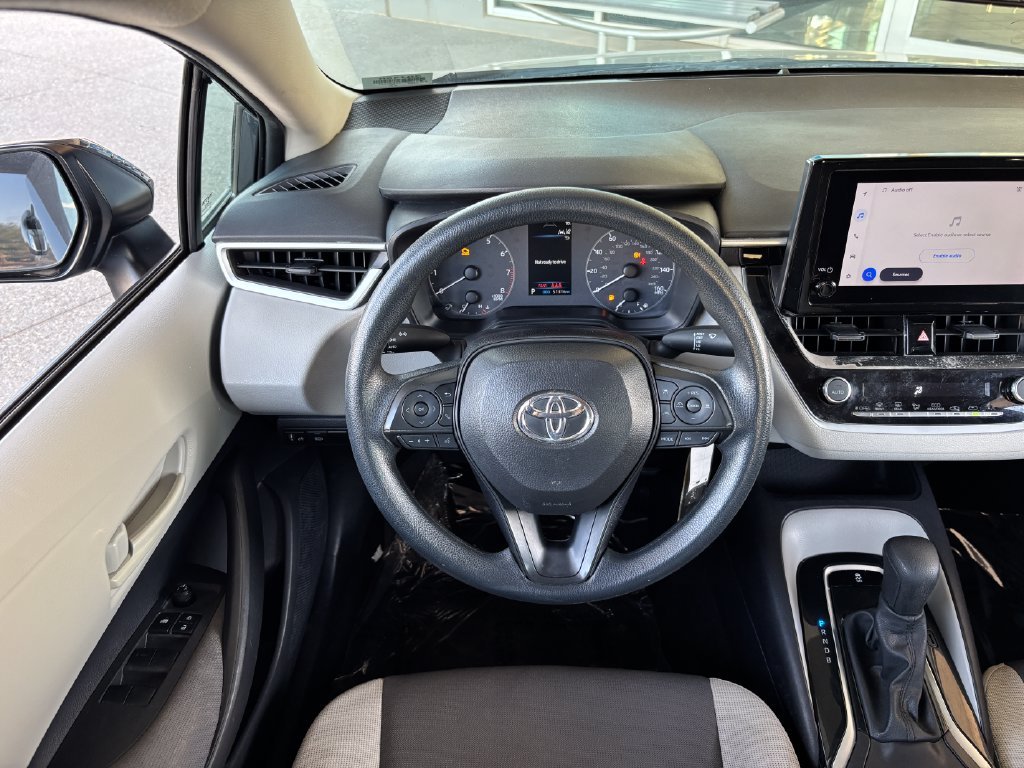 Used 2025 Underground Toyota LE image 10