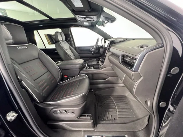 2025 GMC Yukon AT4 Ultimate - Photo 44