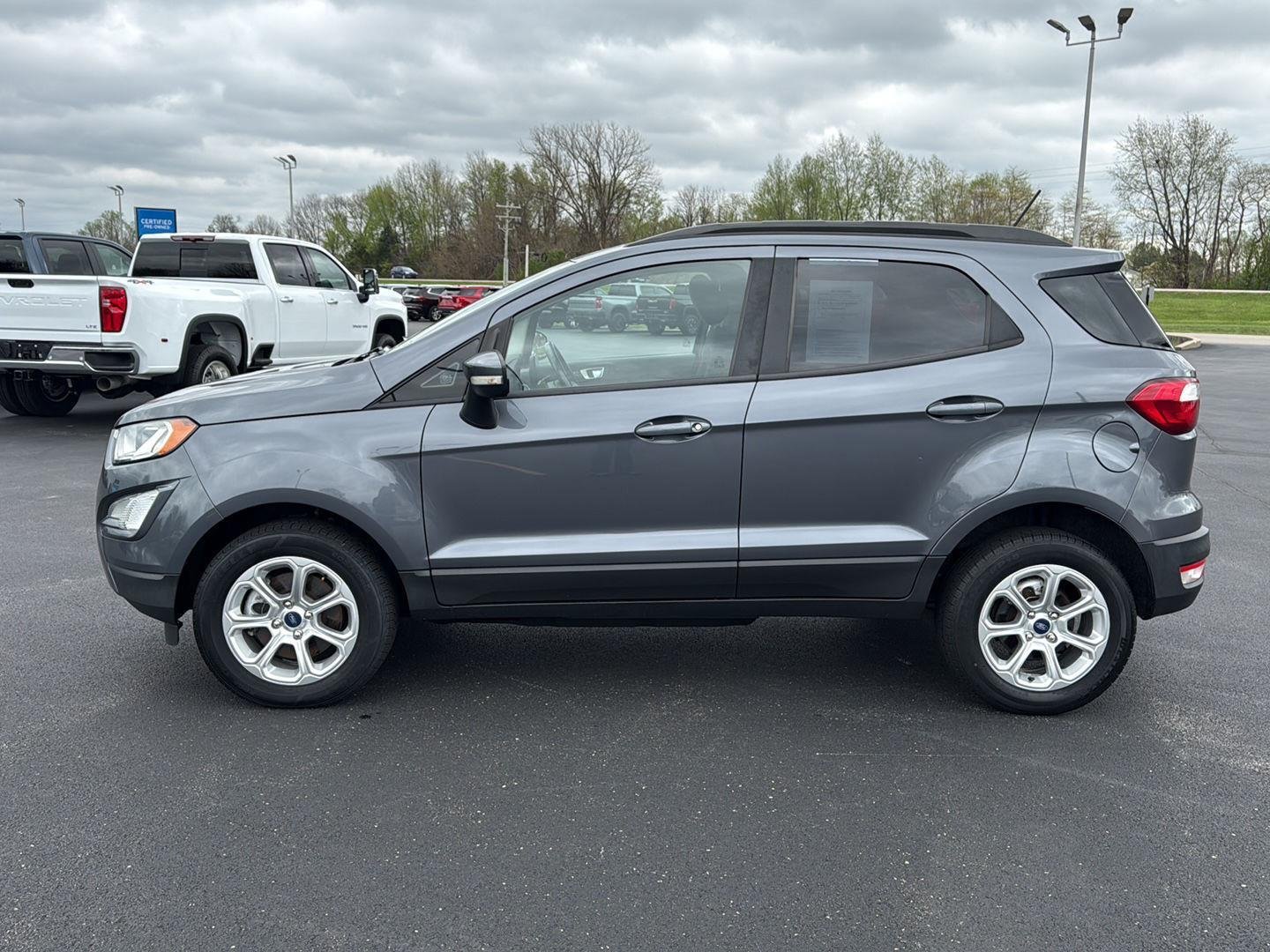 Used 2019 Black Ford SE image 6