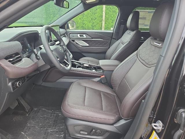 New 2026 Agate Black Metallic Ford Platinum™ image 46