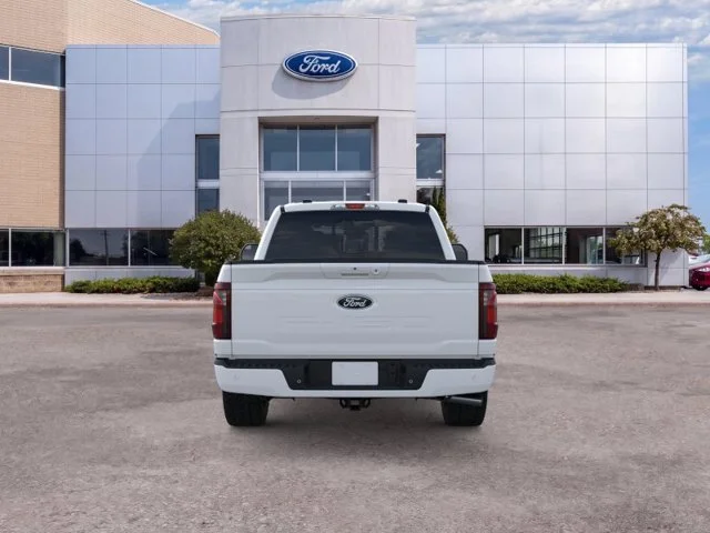 New 2026 Oxford White Ford XLT image 5