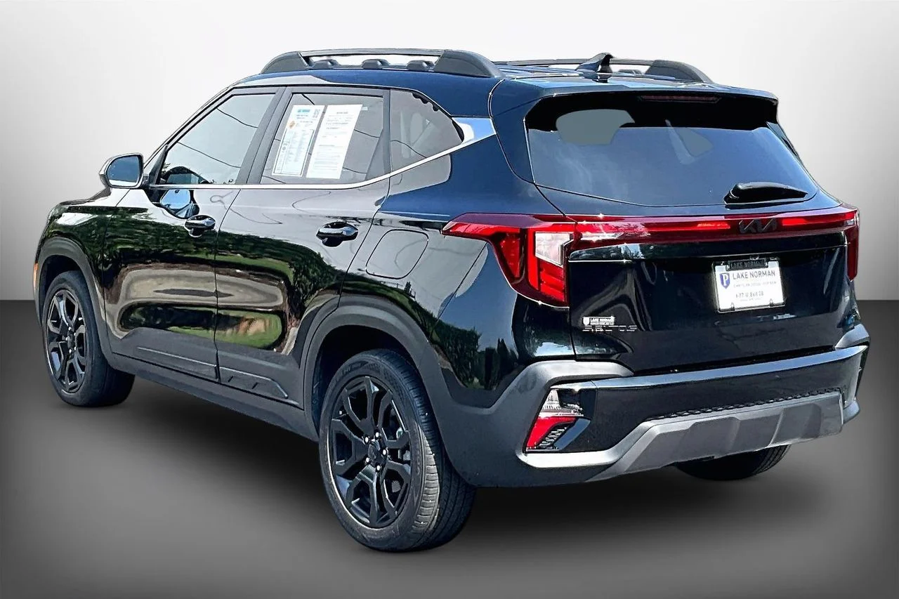 Certified Used 2025 Black Kia X-Line image 6
