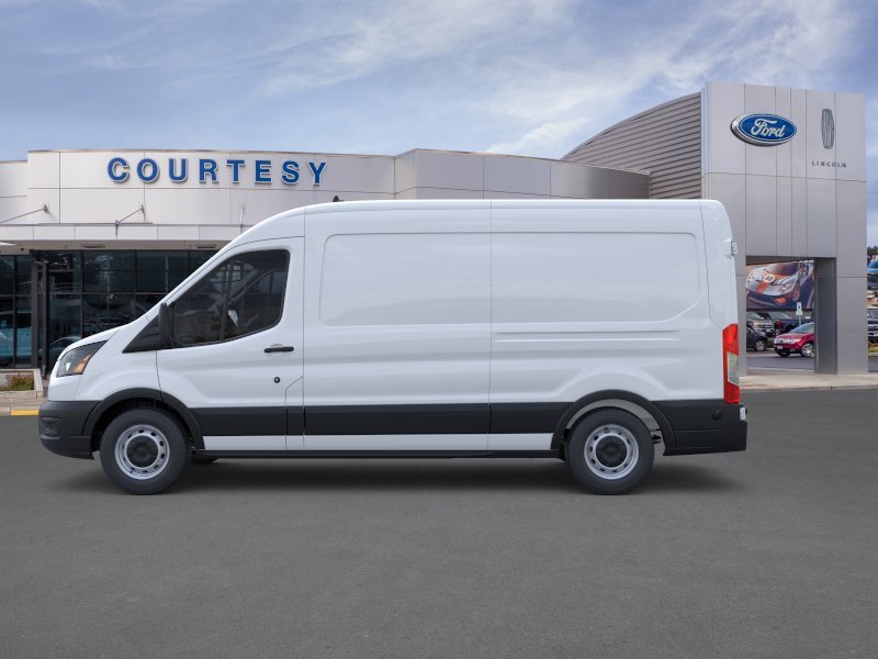 New 2026 Oxford White Ford Cargo Van image 3