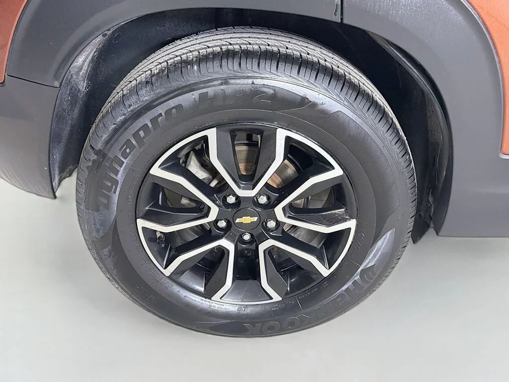 Used 2021 Dark Copper Metallic Chevrolet ACTIV image 26