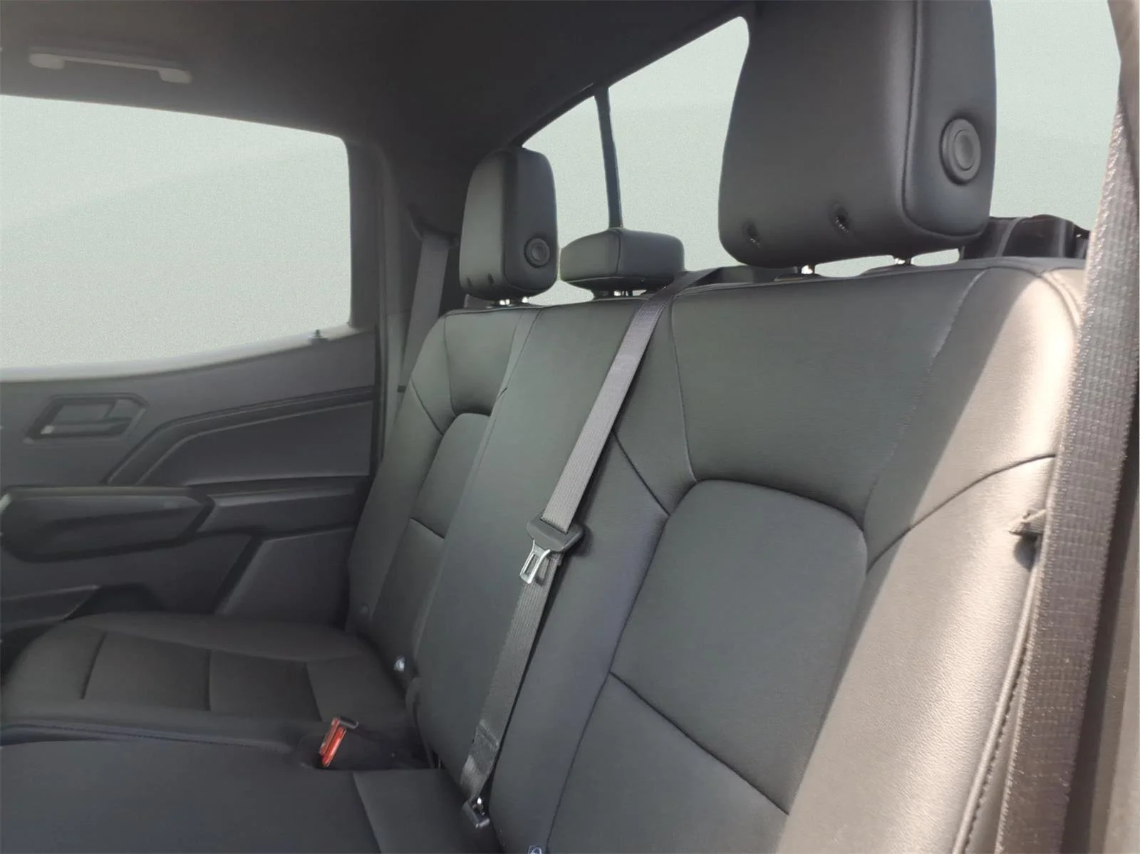 Used 2025 Sterling Gray Metallic Chevrolet Trail Boss image 11
