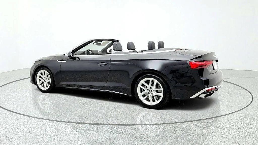 Used 2023 Mythos Black Metallic/Black Roof Audi S line Premium Plus 45 TFSI quattro w/ Nav. Pkg, B&O & Top View image 7
