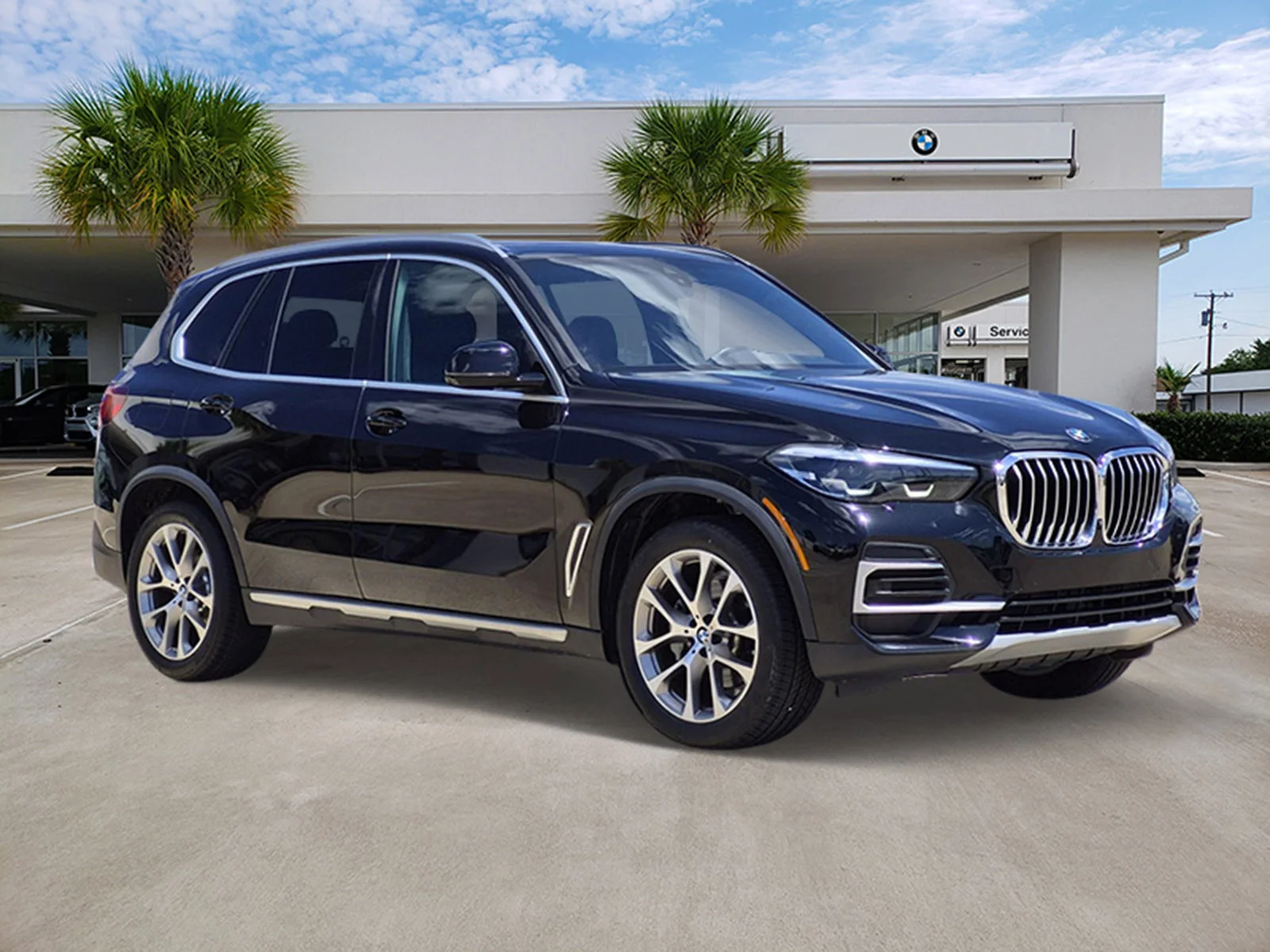 Certified Used 2023 Jet Black BMW sDrive40i image 3