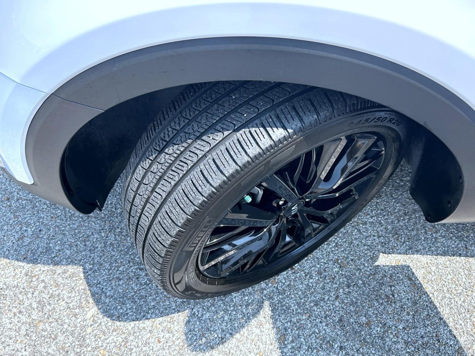 Used 2021 White Kia SX image 23
