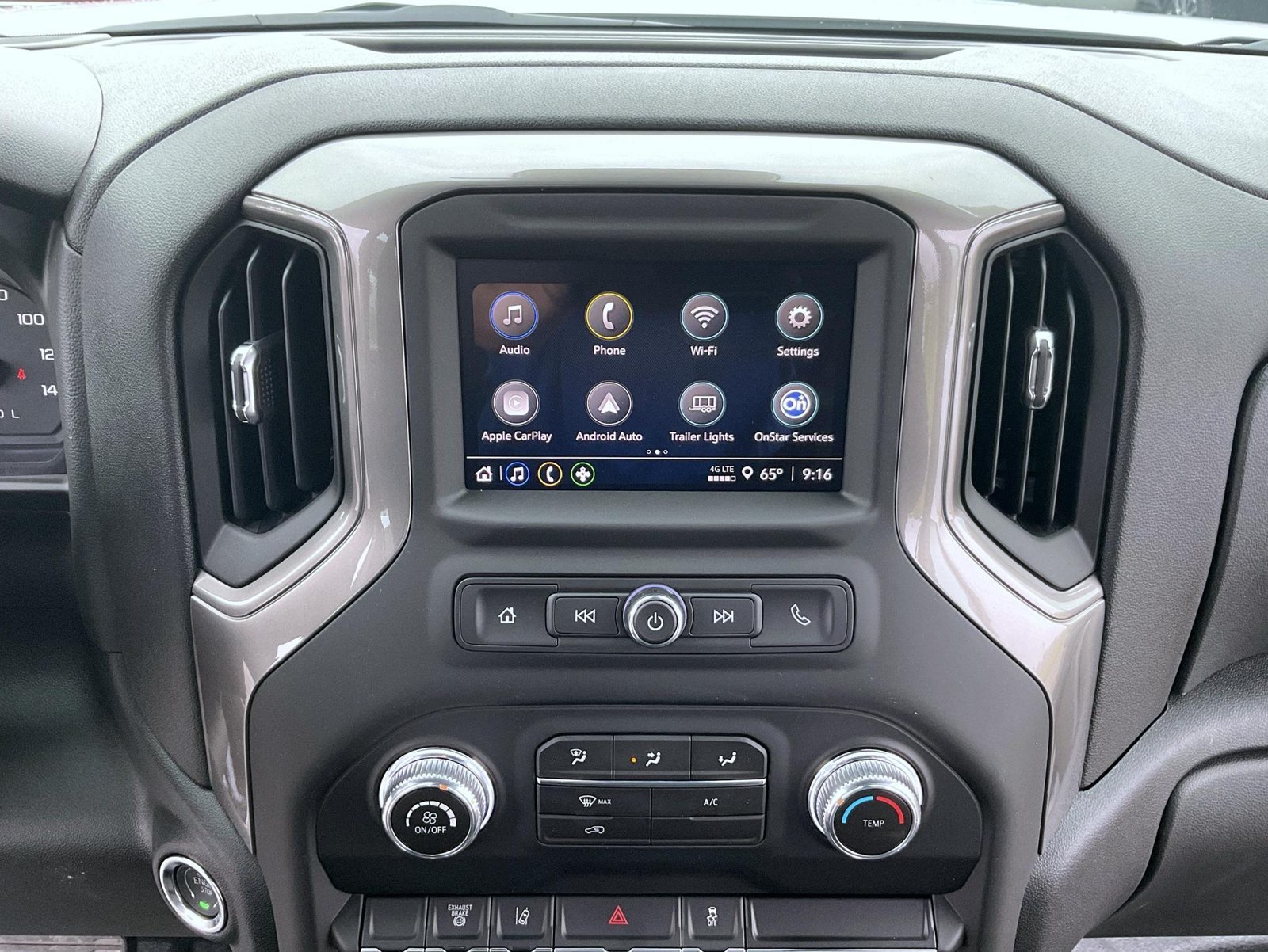 2026 GMC Sierra 2500HD Pro - Photo 14