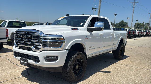 Used 2026 White Ram Limited image 6