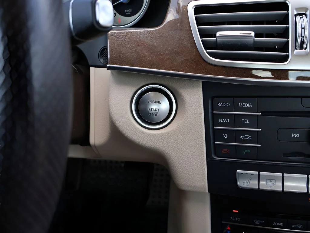 Used 2016 Gray Mercedes-Benz E 350 image 30