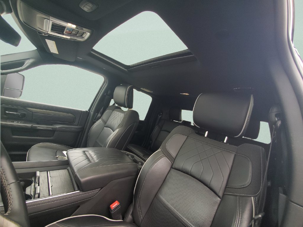 Used 2025 Black Ram Limited image 17