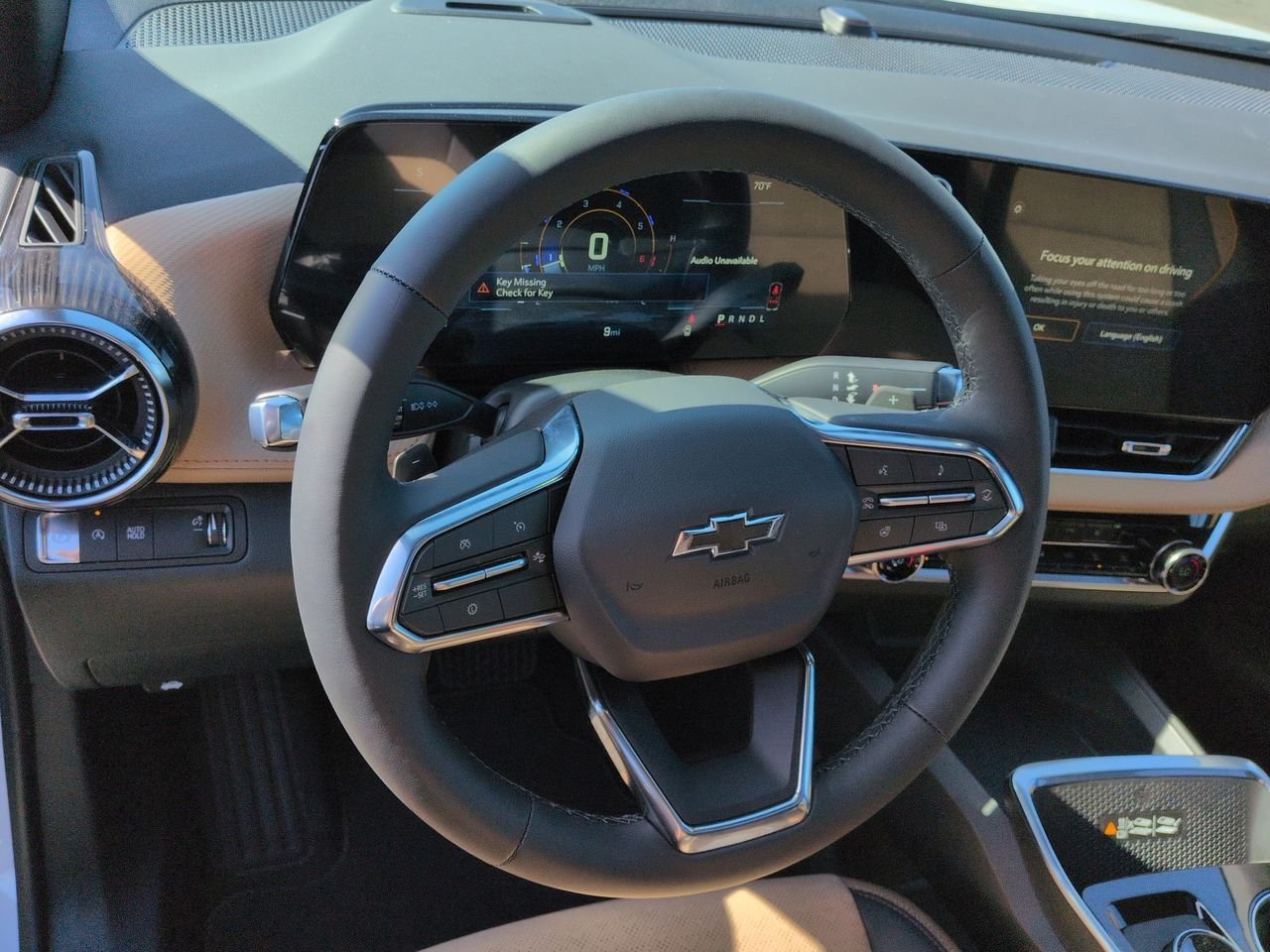 New 2026 Polar White Tricoat Chevrolet ACTIV image 11