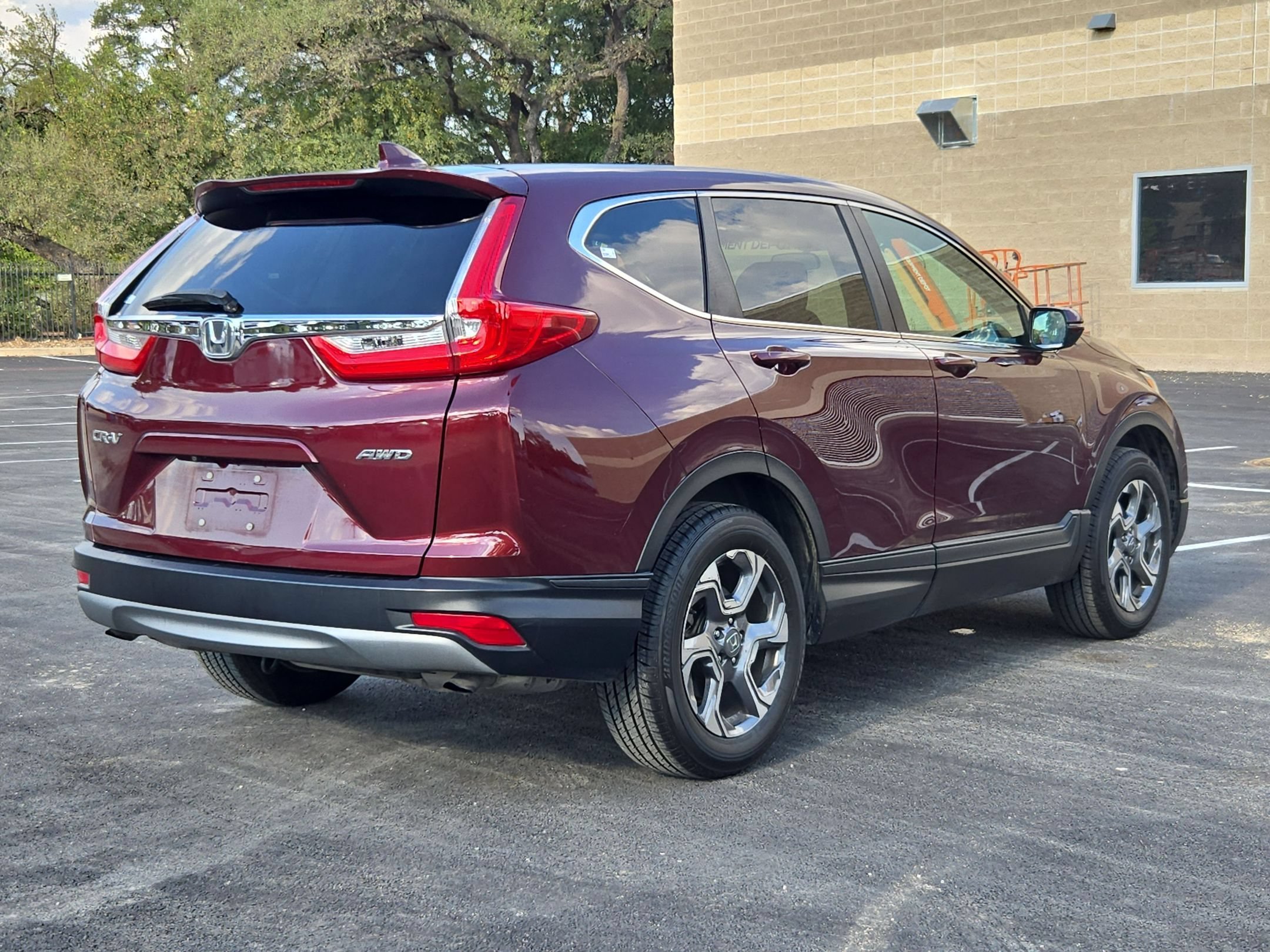 Used 2019 Molten Lava Pearl Honda EX image 3