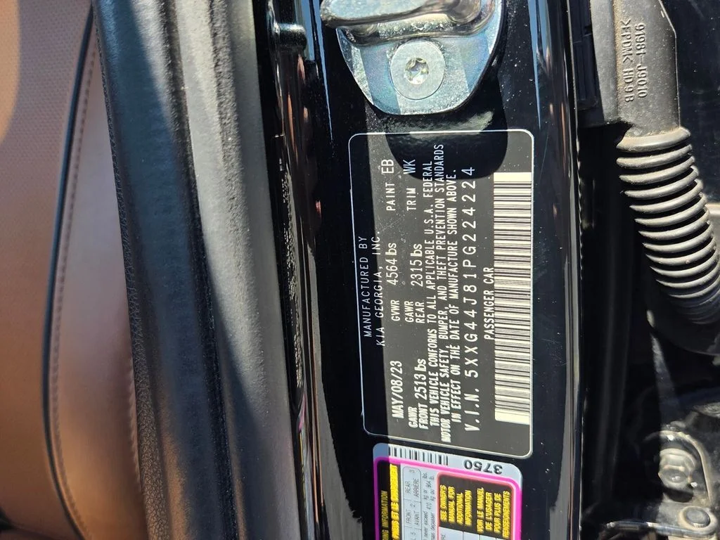 Used 2023 Black Kia GT image 18