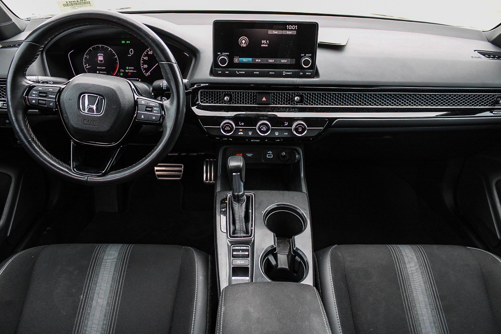 2024 Honda Civic Hatchback Sport - Photo 13