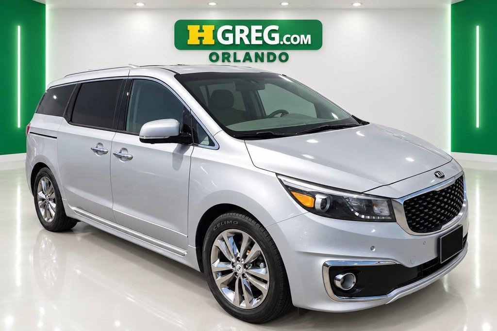 Used 2018 Silky Silver Kia SX-L image 3