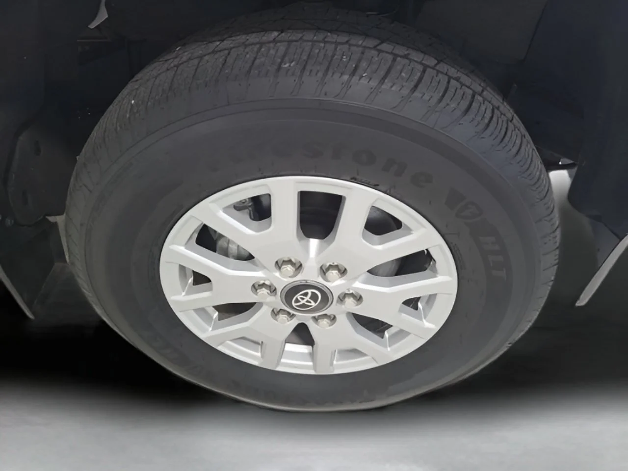 Used 2024 Ice Cap Toyota SR image 8