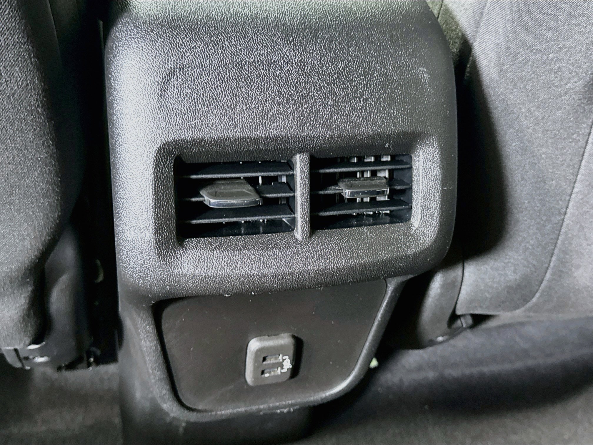 Used 2019  Chevrolet LT (1LT) image 24