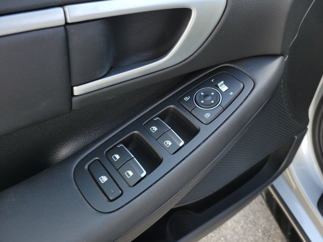 2026 Hyundai Sonata SEL - Photo 13
