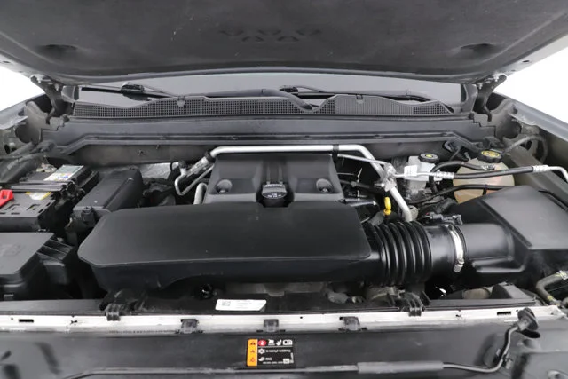 Used 2023 Gray GMC Elevation image 18