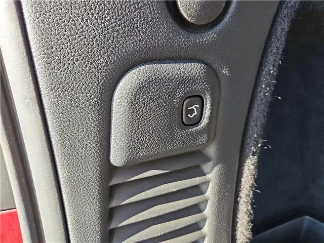 Used 2021 In-Violet Clearcoat Dodge SXT Plus 4x2 image 9