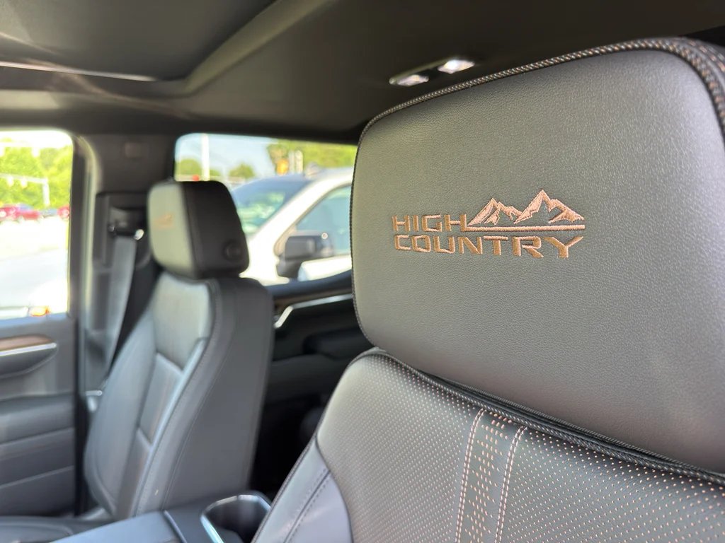 2026 Chevrolet Silverado 1500 High Country - Photo 18