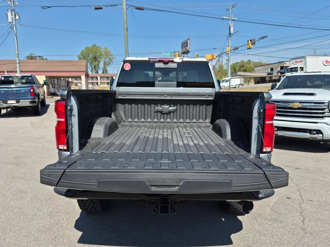 New 2026 Sterling Gray Metallic Chevrolet ZR2 image 27