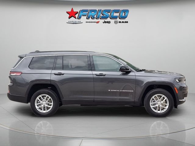 New 2026 Baltic Gray Metallic Clear-Coat Exterior Paint Jeep Laredo image 8